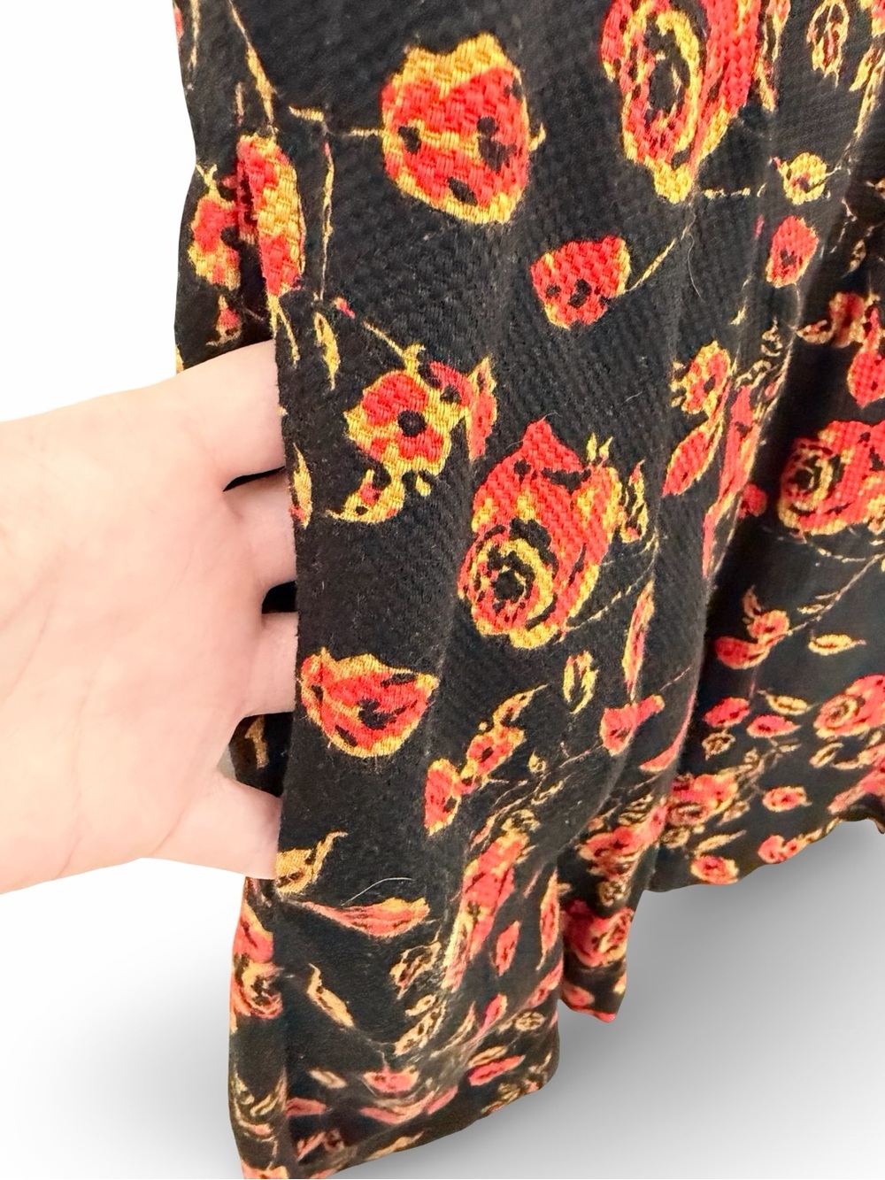 Louche Black Floral Mini Dress Size US 8 Cap Sleeve Red Rose Fit & Flare - Picture 3 of 5
